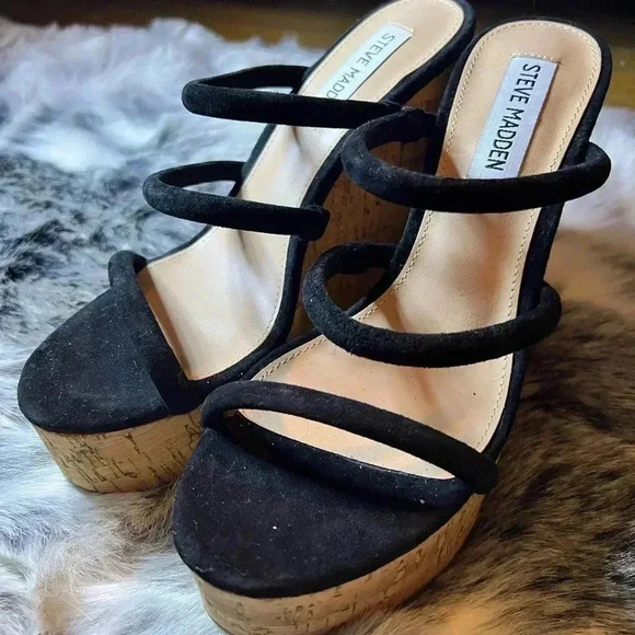 Steve Madden Strappy Suede Wedges NWB - Picture 1 of 6